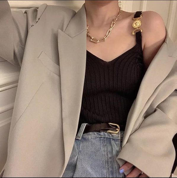 V-neck knitted strappy blouse