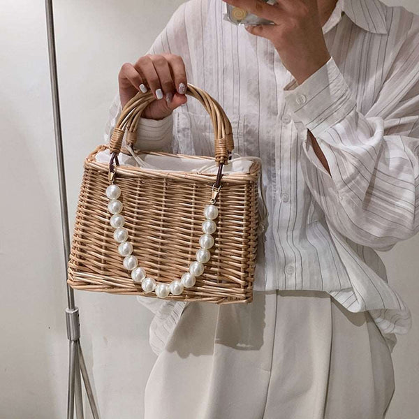 Bolsa Pequena de Mão em Palha com Pérolas Praia
