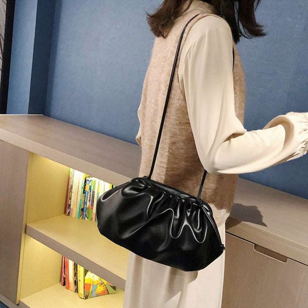 Bolsa Pequena de Verniz com Alças Longas