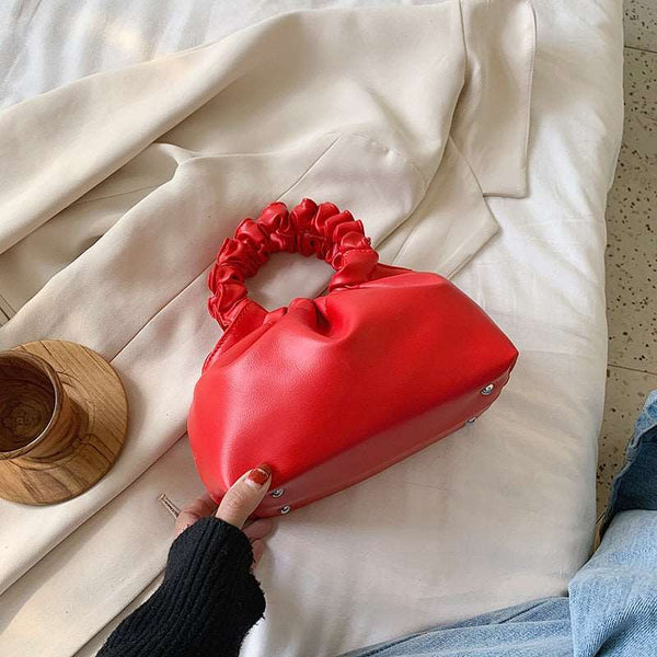 Bolsa Pequena de Mão em Couro com Alça Franzida