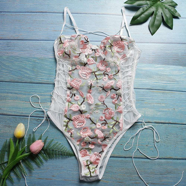 Body de Alcinha Floral Bordado com Tule