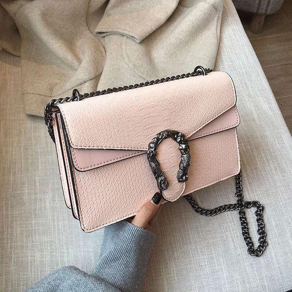 Bolsa de Ombro em Couro Alça de Corrente
