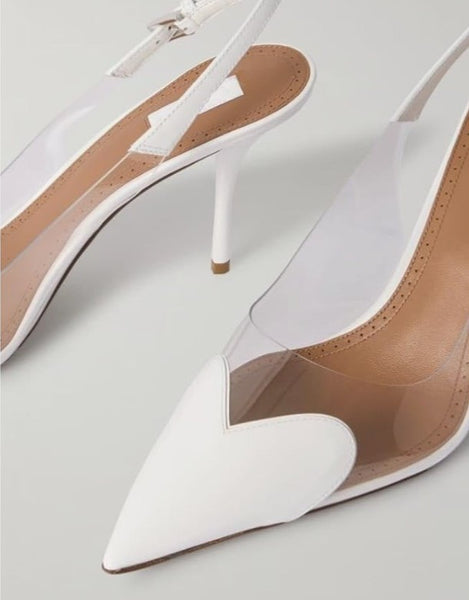 Scarpin Feminino Bico Fino e salto alto Fino, Slingback Verniz Transparente com Coração
