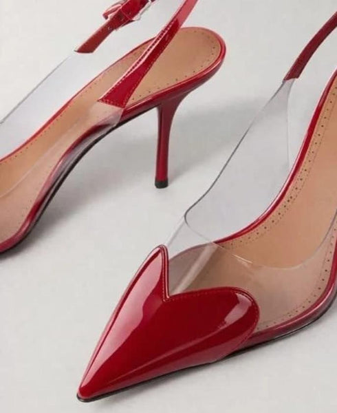 Scarpin Feminino Bico Fino e salto alto Fino, Slingback Verniz Transparente com Coração