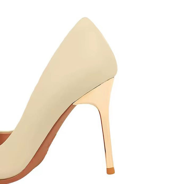 Scarpin de Couro Salto Alto de Metal e Bico de Metal - 7cm e 9cm