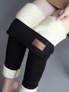 Calça legging feminina forrada com lã sintética e algodão, modelagem ajustada, térmica, ideal para o inverno.