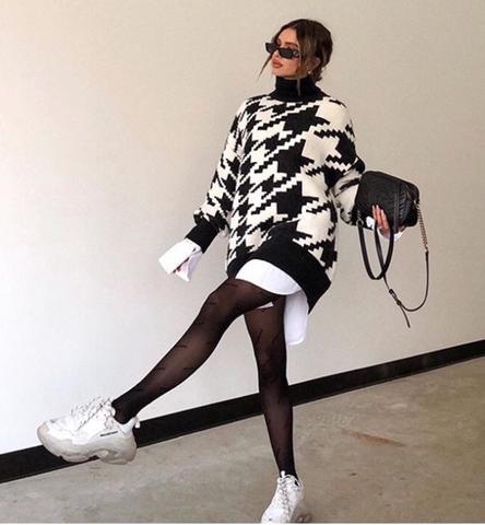 Suéter feminino longo de tricô com estampa xadrez pied-de-poule, gola alta e modelagem ampla para inverno
