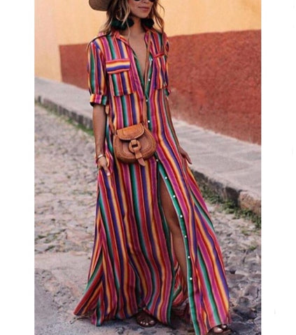Vestido Longo Feminino Listrado com Manga Curta, Botões Frontais e Fenda, Estilo Casual Chic e Leve, Ideal para Viagens e Passeios
