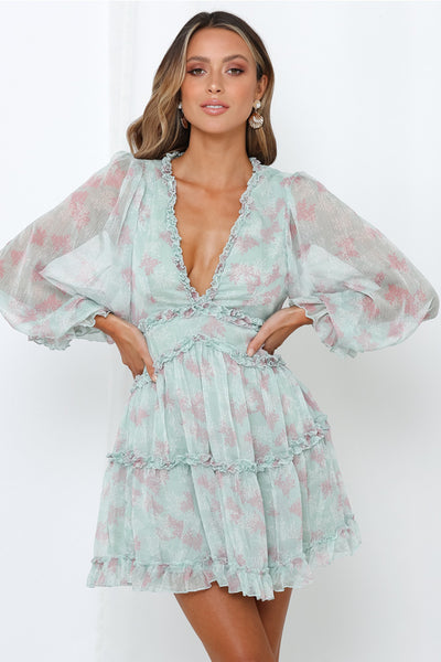 Vestido Curto de Chiffon Decote V Manga Longa