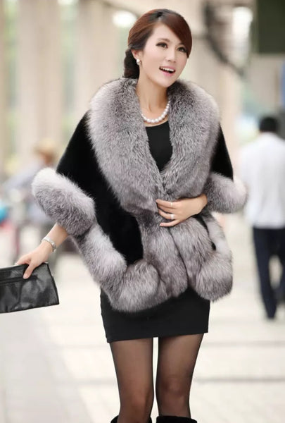 Poncho Cardigan Grosso Quente com Pelos