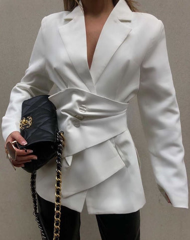 Blazer Alongado com Cinto Embutido