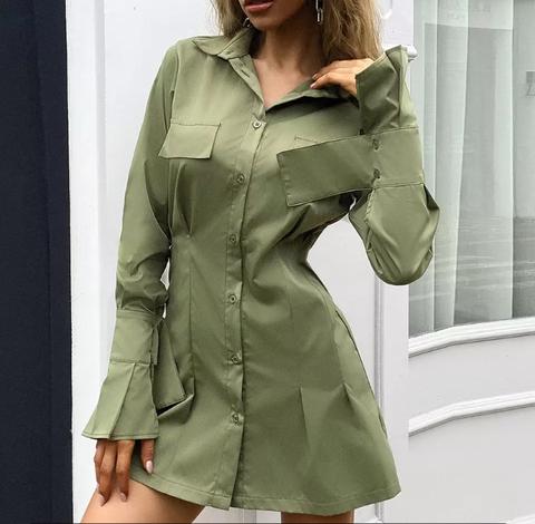 Vestido Curto Solto com Botões Manga Longa
