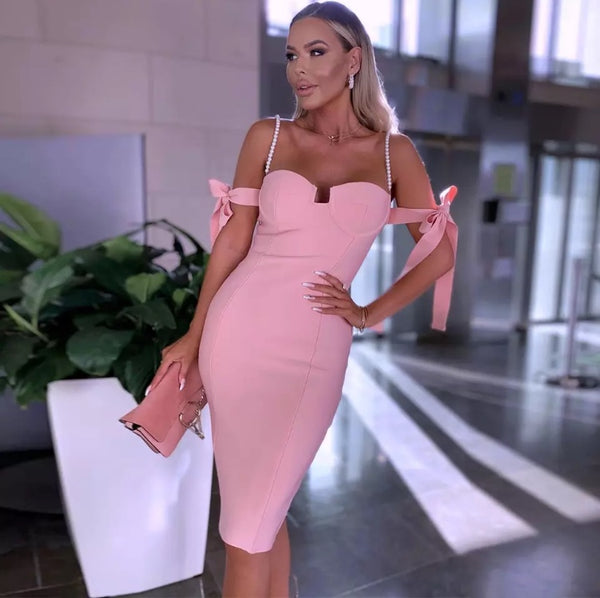Vestido Midi Justo Alcinha e Decote V