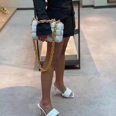 Leather Shoulder Bag with Thick Metal Strap