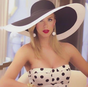 Wide Brimmed Straw Hat