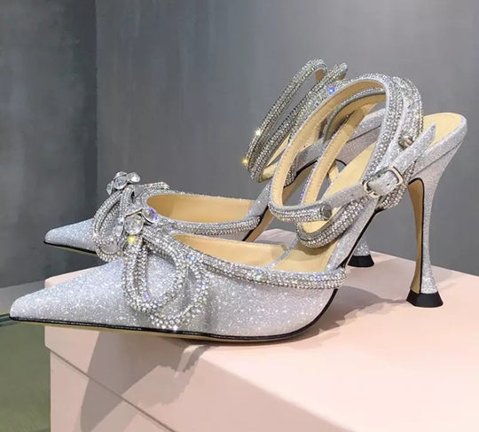 High Heel Pumps with Crystal and Bow