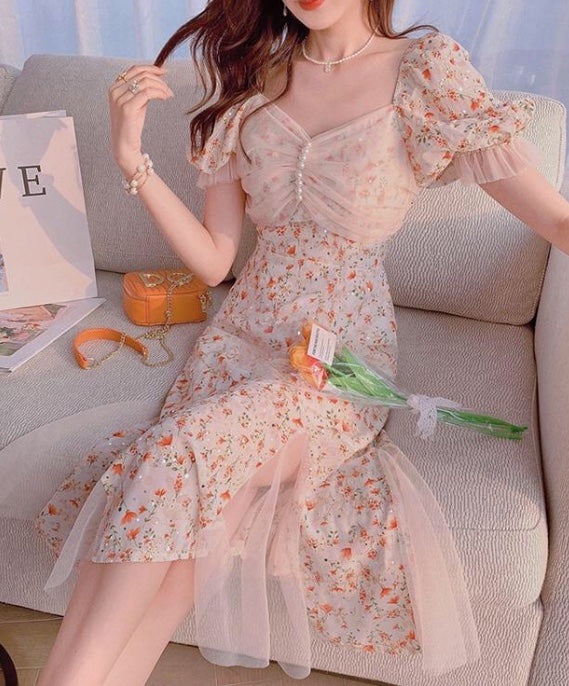 Vestido Midi Floral com Renda Creme
