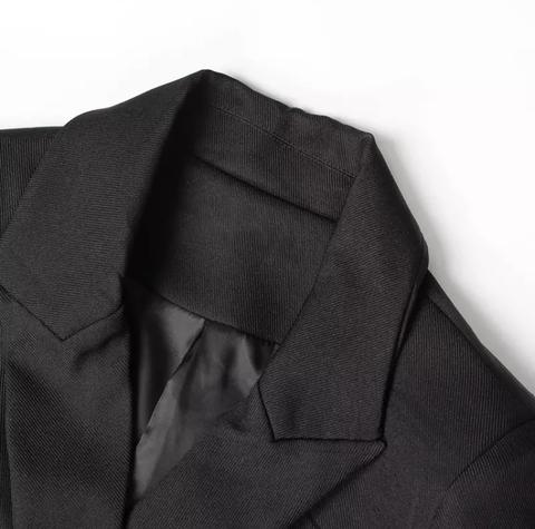Vestido Blazer Curto com Manga Longa e Amarração Decote V Assimétrico