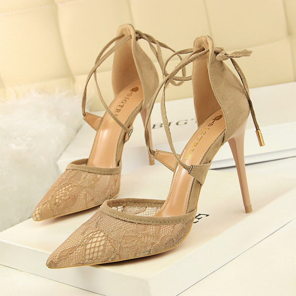 Pumps with Lace and Ties, Thin High Heel