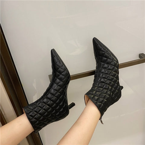 Checkered Leather Boot with Low Heel and Short Shaft