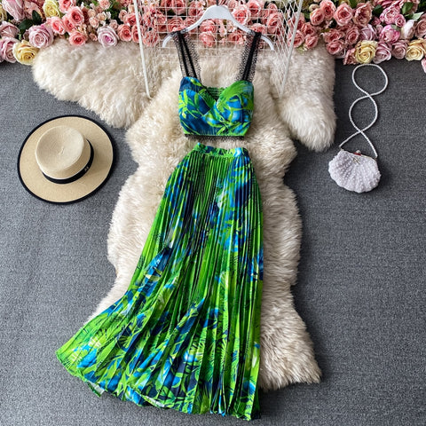 Conjunto Saia Midi Plissada e Cropped Alcinha Decote V Estampa Floral