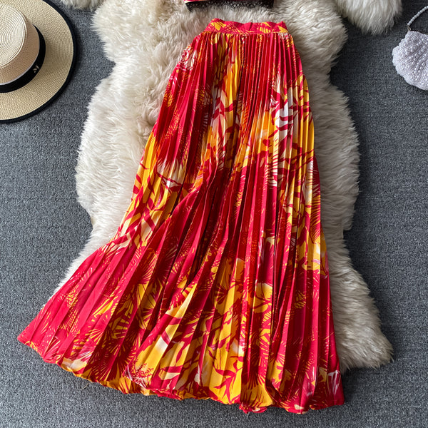 Pleated Midi Skirt and V-Neck Floral Print Cropped Top Set