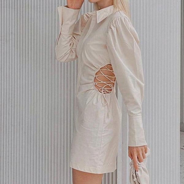 Vestido Curto com Manga Longa Bufante e Recorte na Cintura