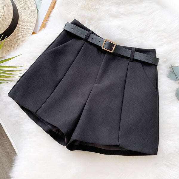 Shorts Social com Cinto Cintura Alta