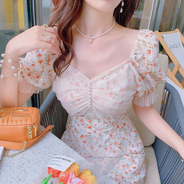 Vestido Midi Floral com Renda Creme