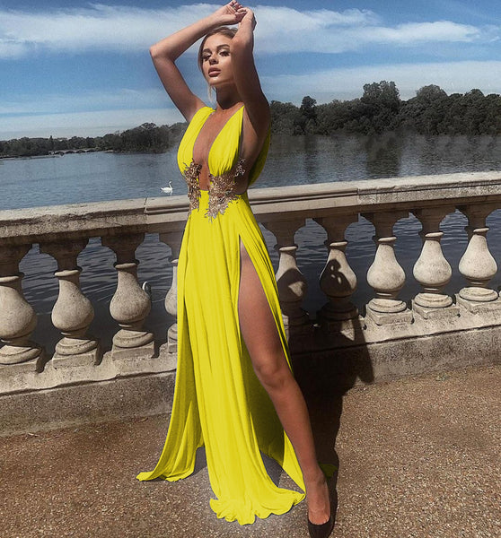 Vestido Longo Sem Mangas com Fenda e Decote Profundo