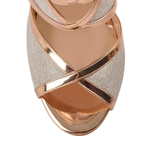 Sandália Peep Toe Metalizada Salto Alto Fino Champanhe