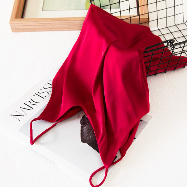 Blusa de Alcinha em Cetim Decote V