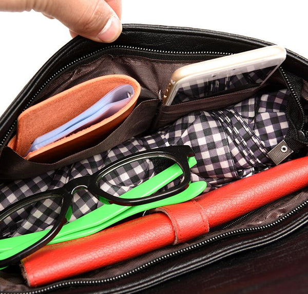 Bolsa Pequena Quadrada de Couro