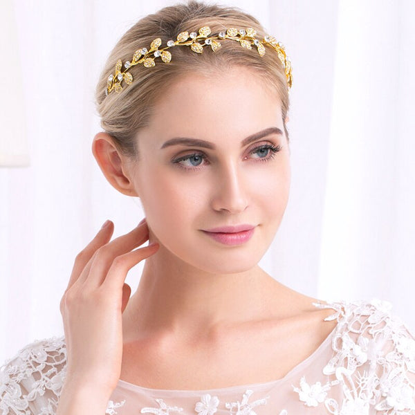 Tiara de Metal com Cristais