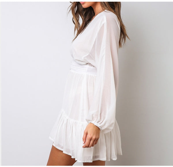 Vestido Curto Chiffon Manga Longa Decote V