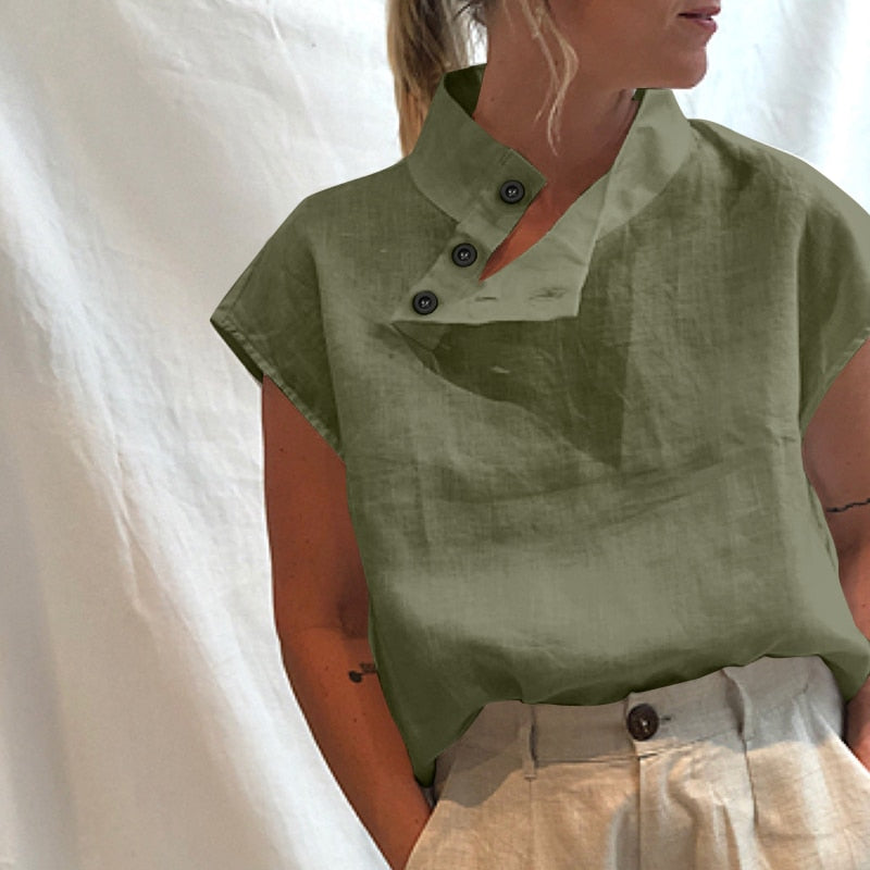 Camisa Solta com Manga Curta Gola Alta com Botões