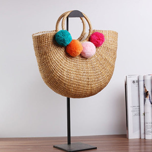 Bolsa de Mão em Palha Decorada com Borlas de Pompom Praia