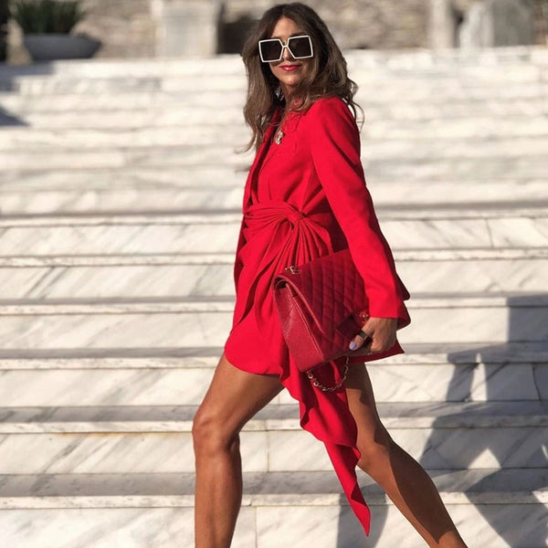 Vestido Blazer Curto com Manga Longa e Amarração Decote V Assimétrico