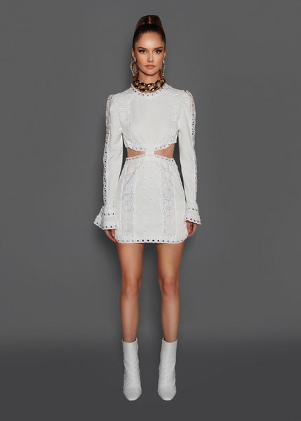 Vestido Curto Manga Longa com Renda e Recorte na Cintura