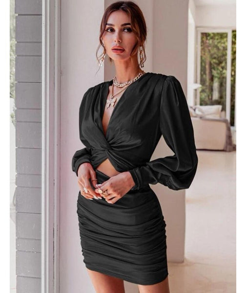 Vestido Curto Drapeado Manga Longa Bufante Recorte na Cintura